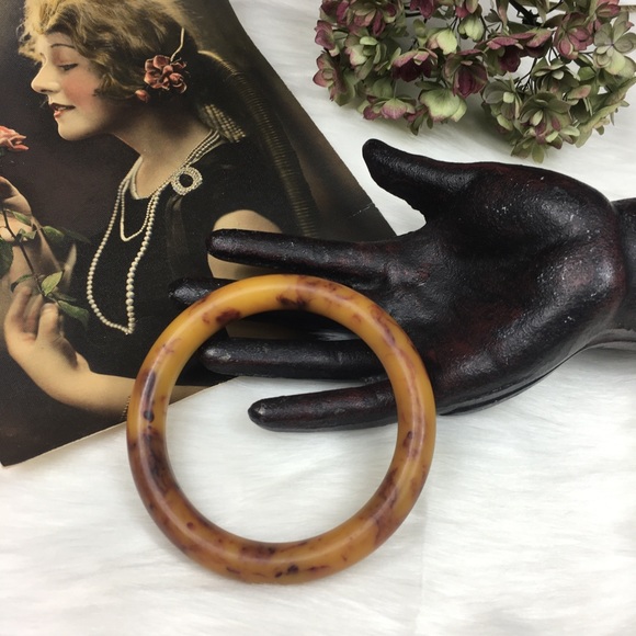 Vintage Matte Mississippi Mud Bakelite Bangle - Picture 1 of 7